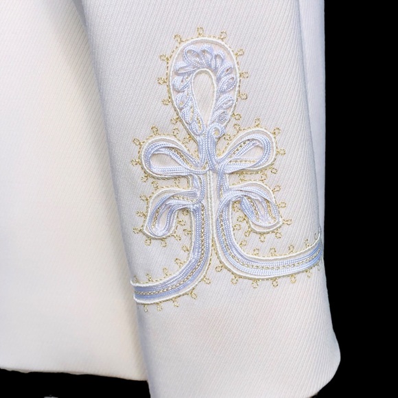 ESCADA ivory colored skirt suit Sz 4 GR 34 - Picture 10 of 15